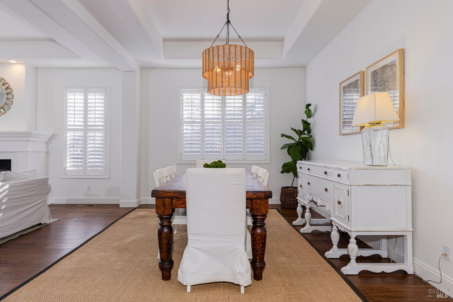 1813 Sleepy Hollow Ln