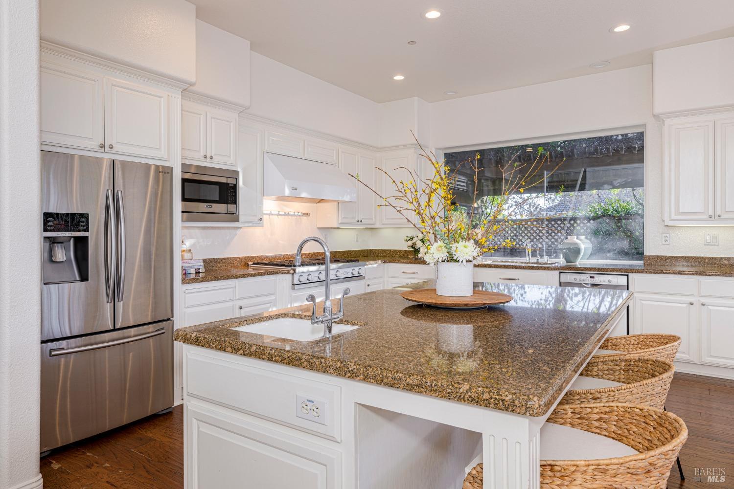 1813 Sleepy Hollow Ln