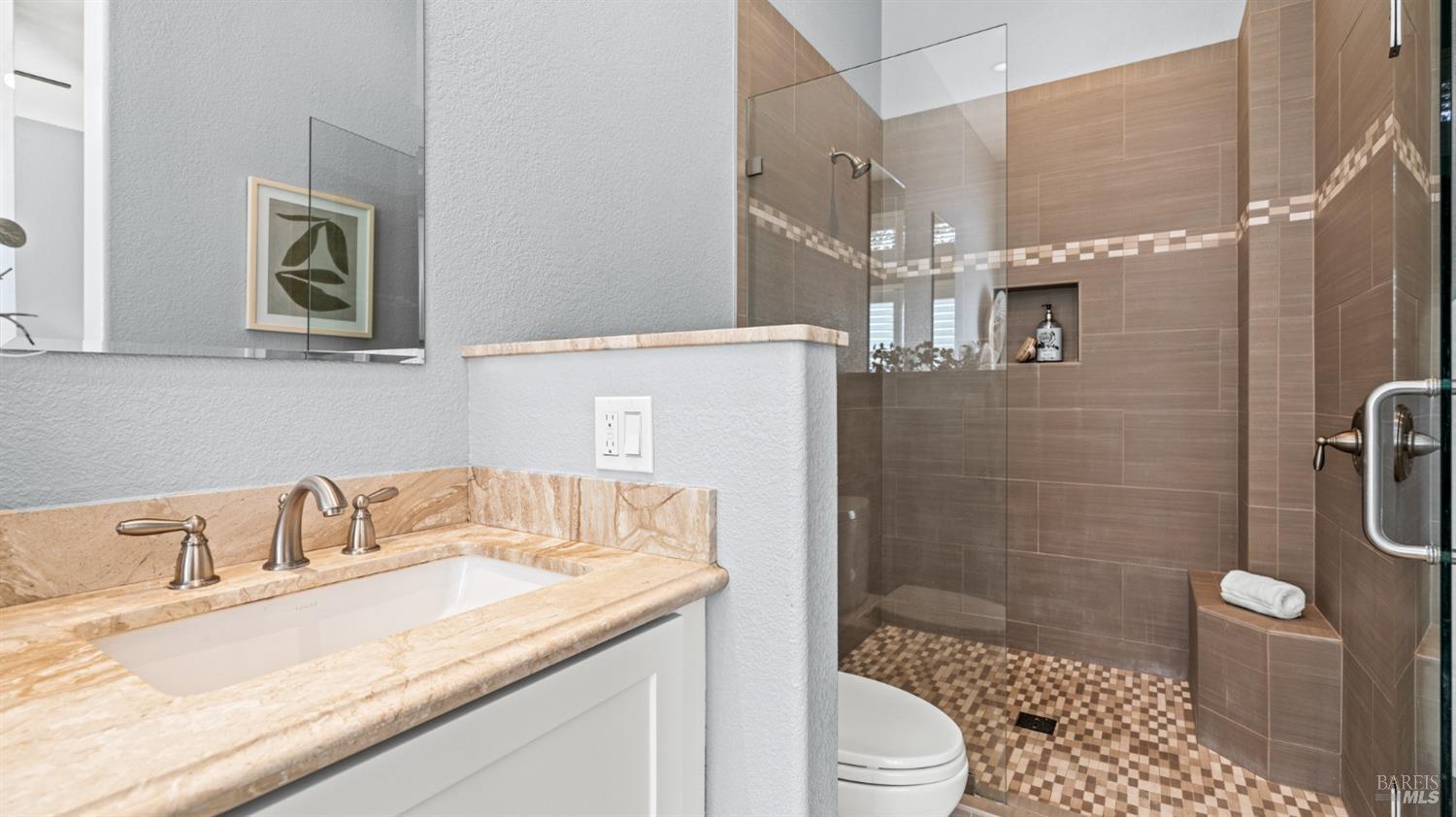 1013 Via Elisabetta Ct