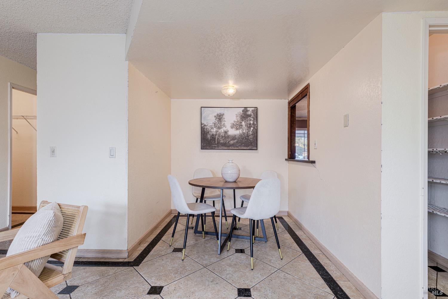 923 Santa Dorotea Cir