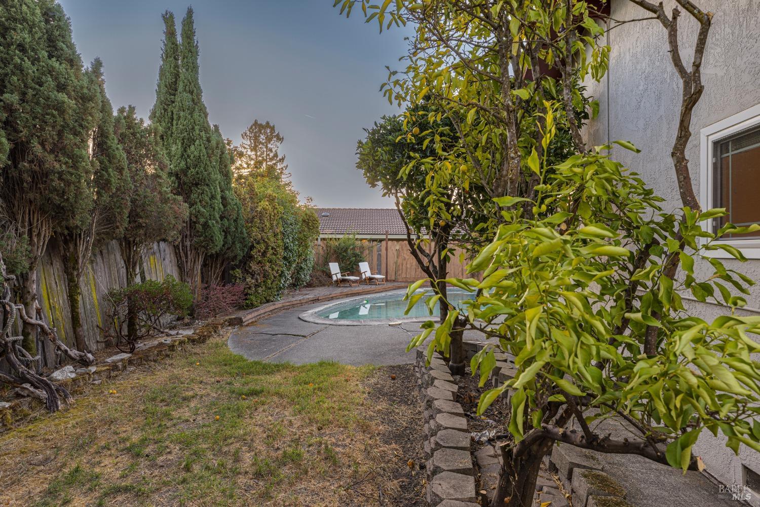 923 Santa Dorotea Cir