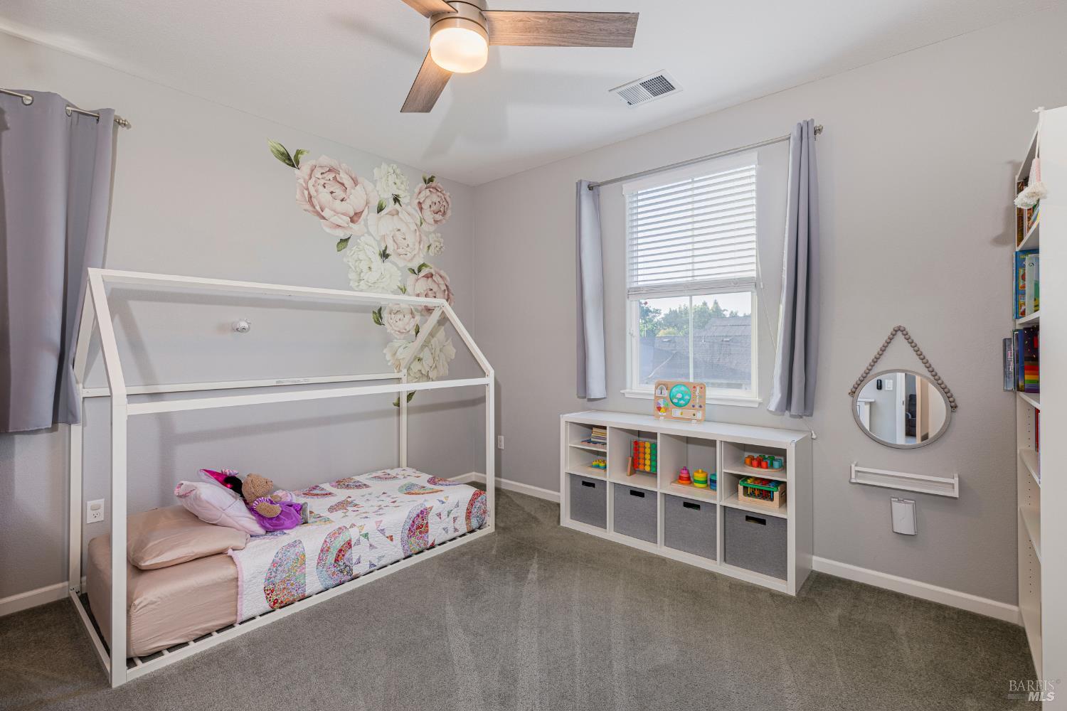 1605 Wildflower Way