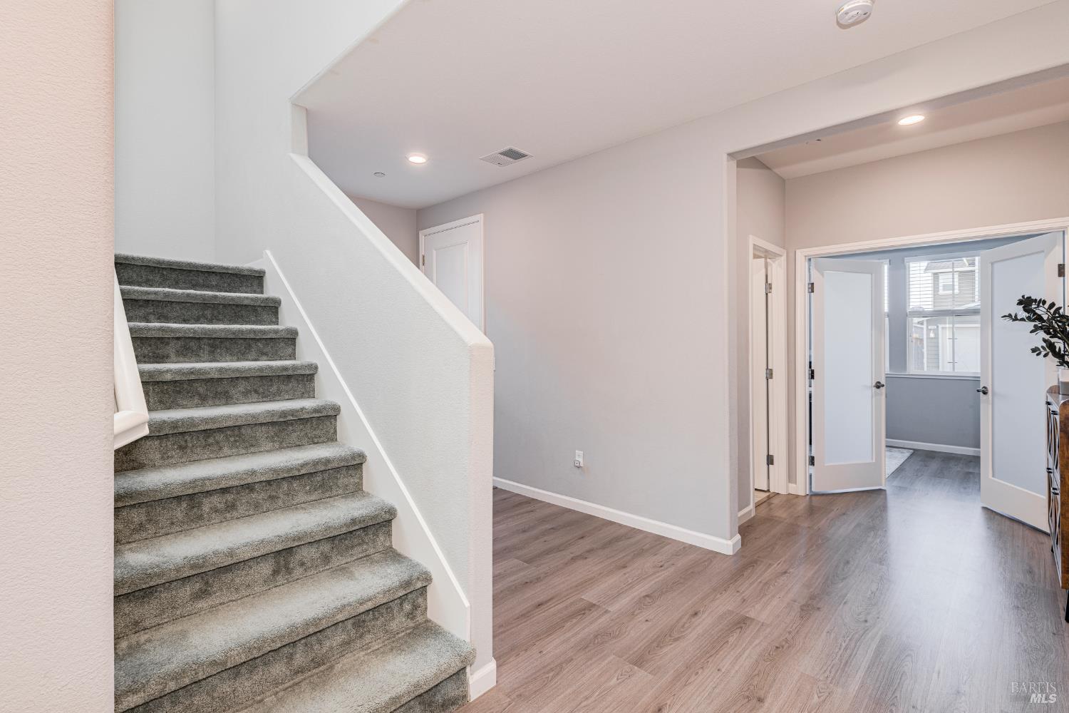 1605 Wildflower Way