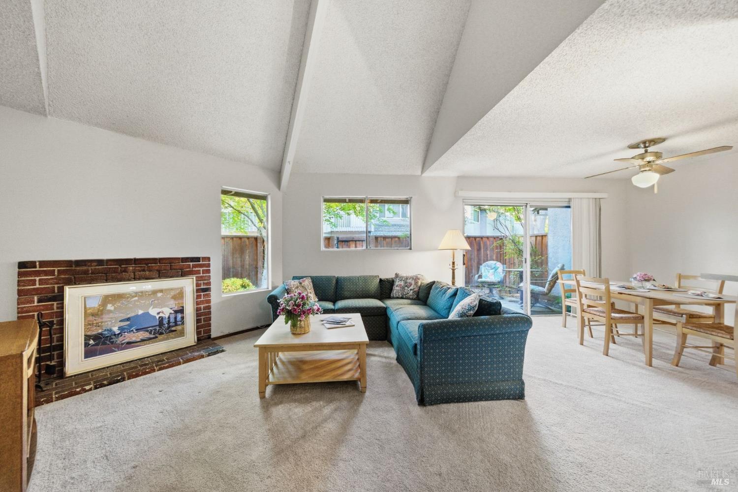 514 Racquet Club Circle