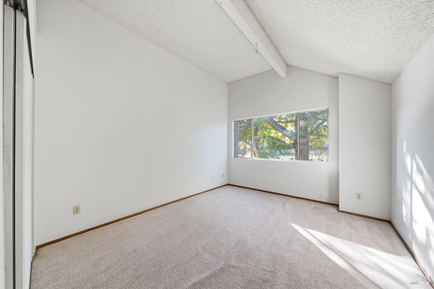 514 Racquet Club Circle