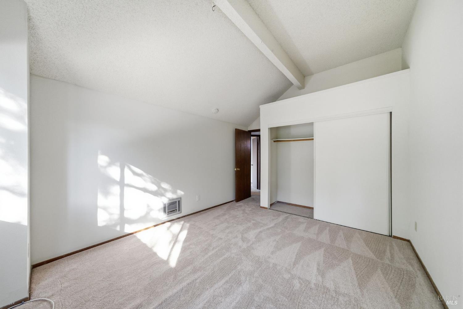 514 Racquet Club Circle