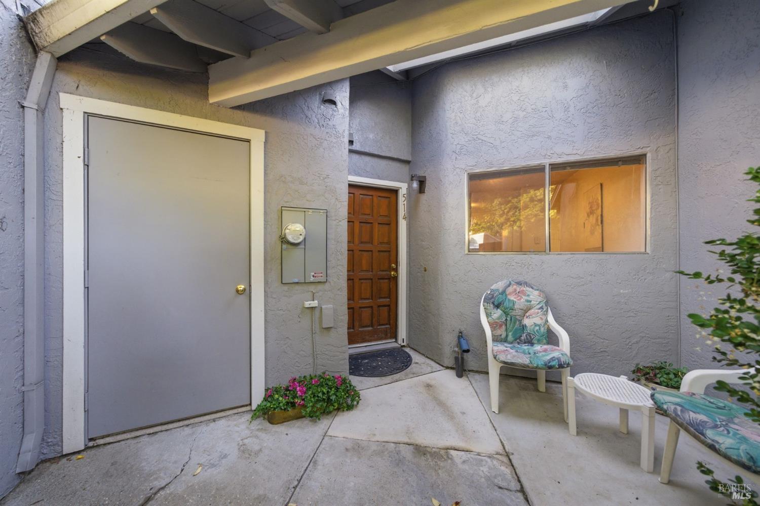 514 Racquet Club Circle