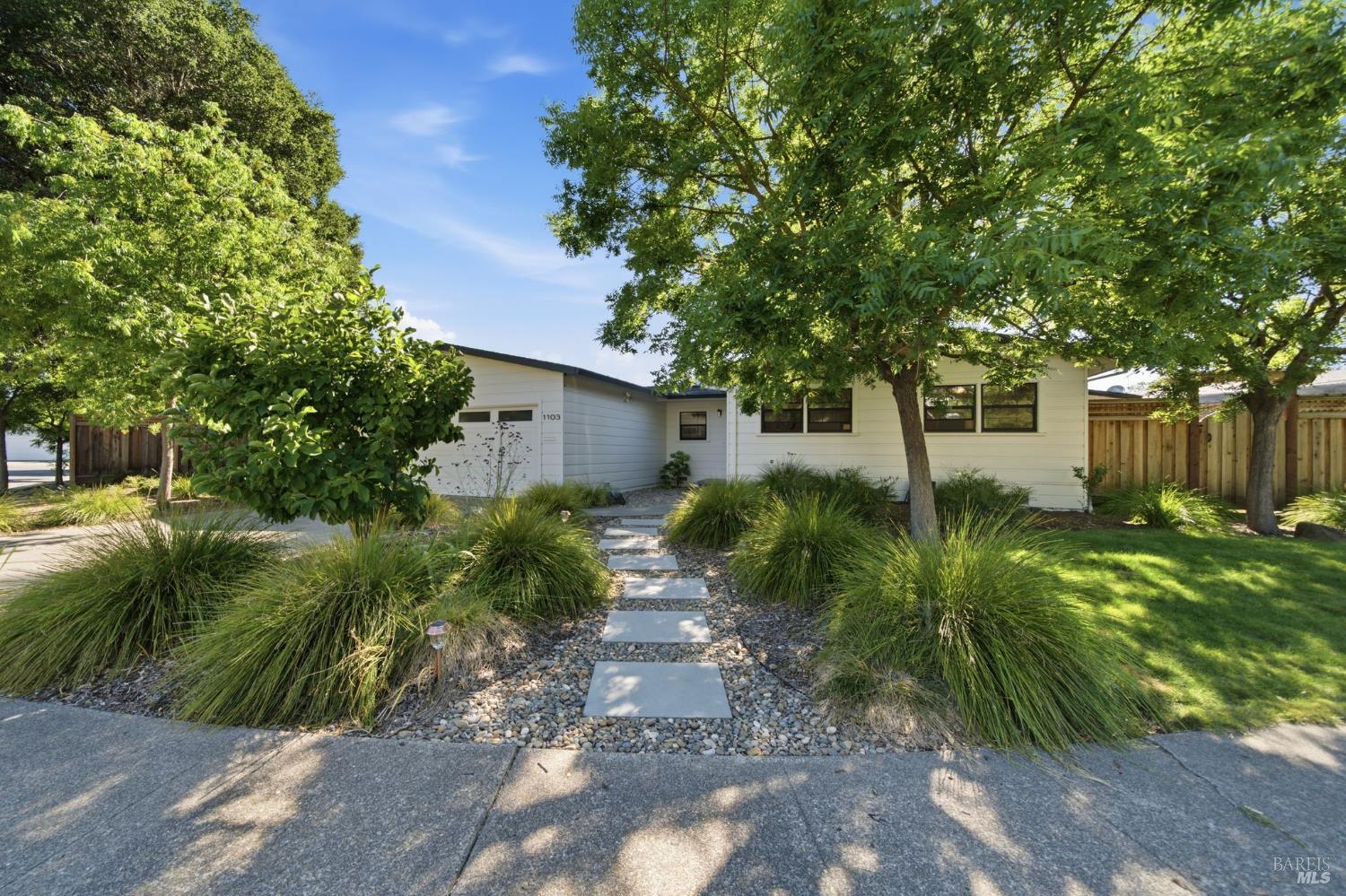 1103 Michigan Drive