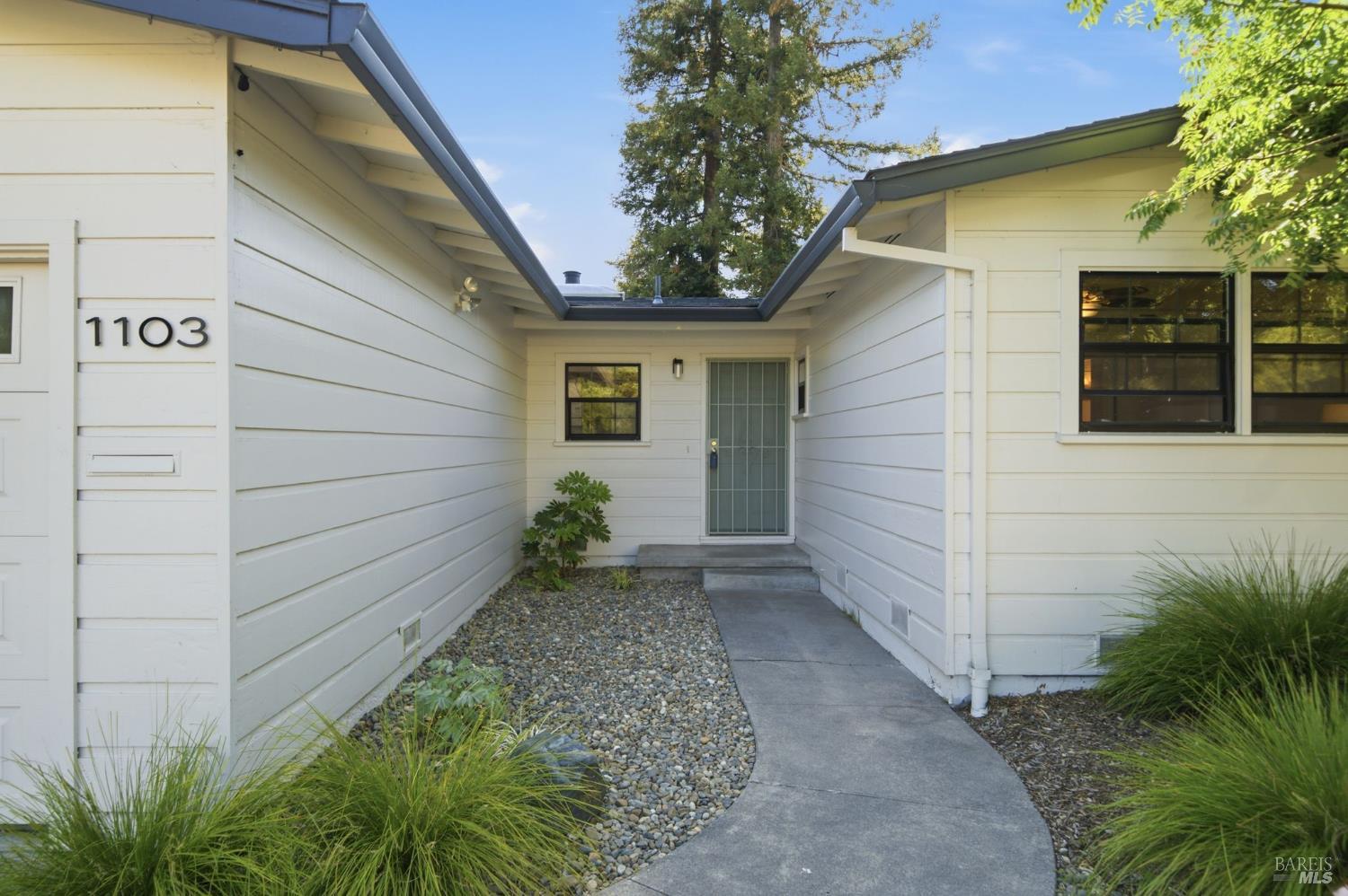 1103 Michigan Drive