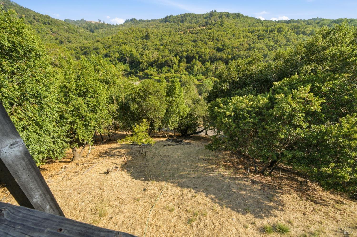 2031 Madrone Avenue