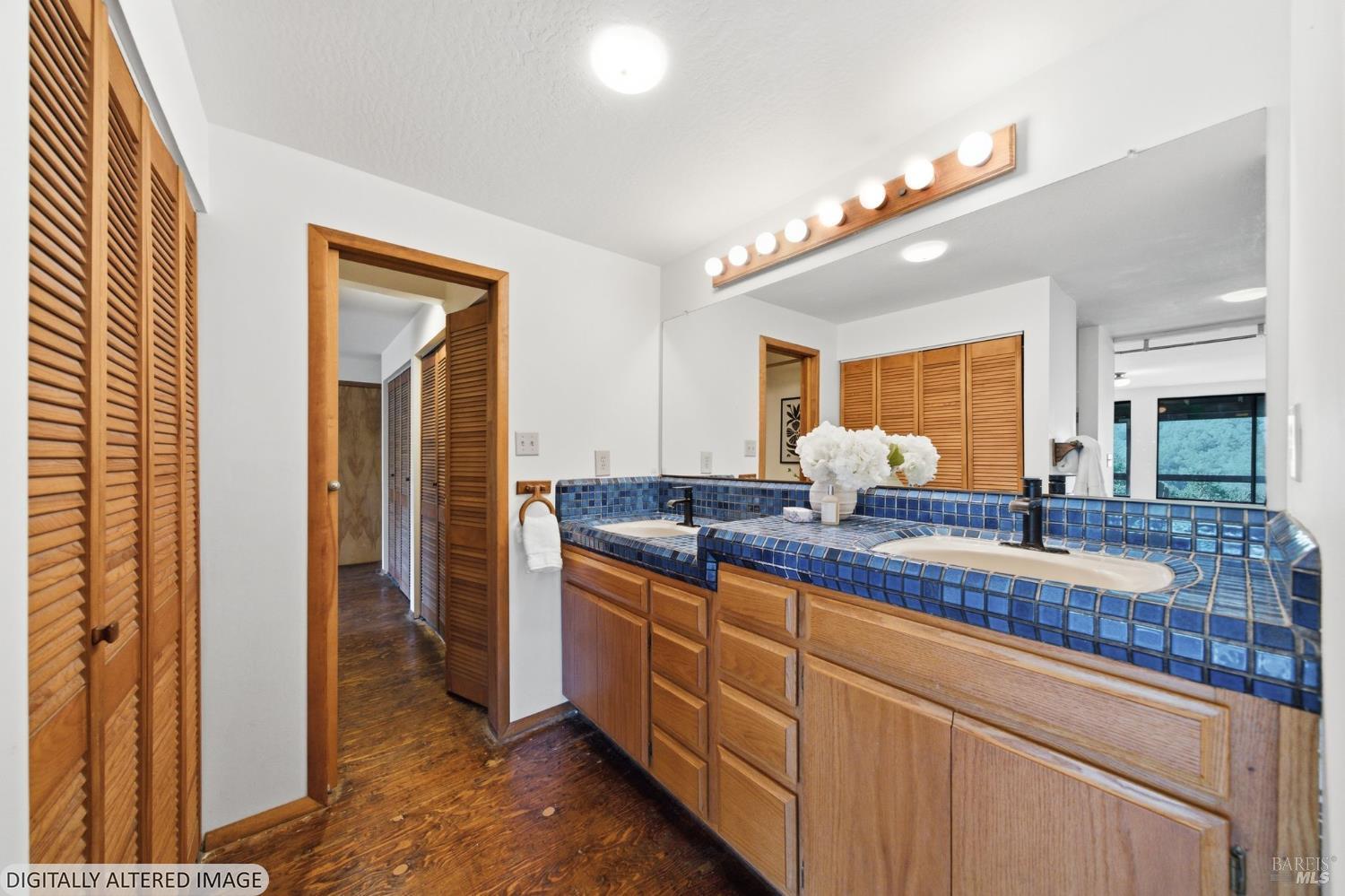 2031 Madrone Avenue