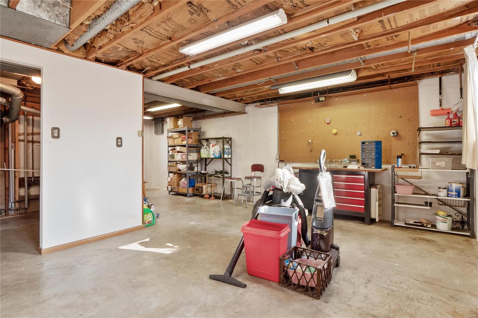 11919 Breezemont Drive