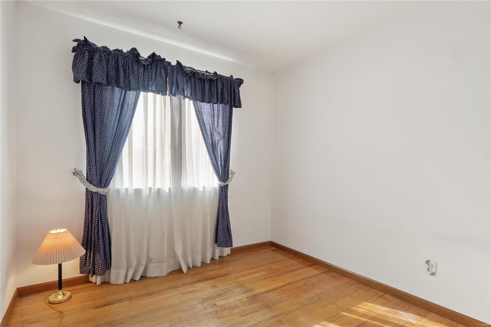 11919 Breezemont Drive