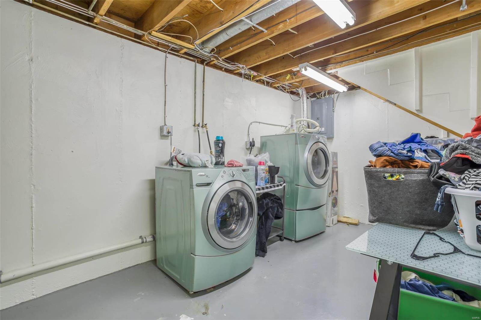 1732 Rose Crest Drive