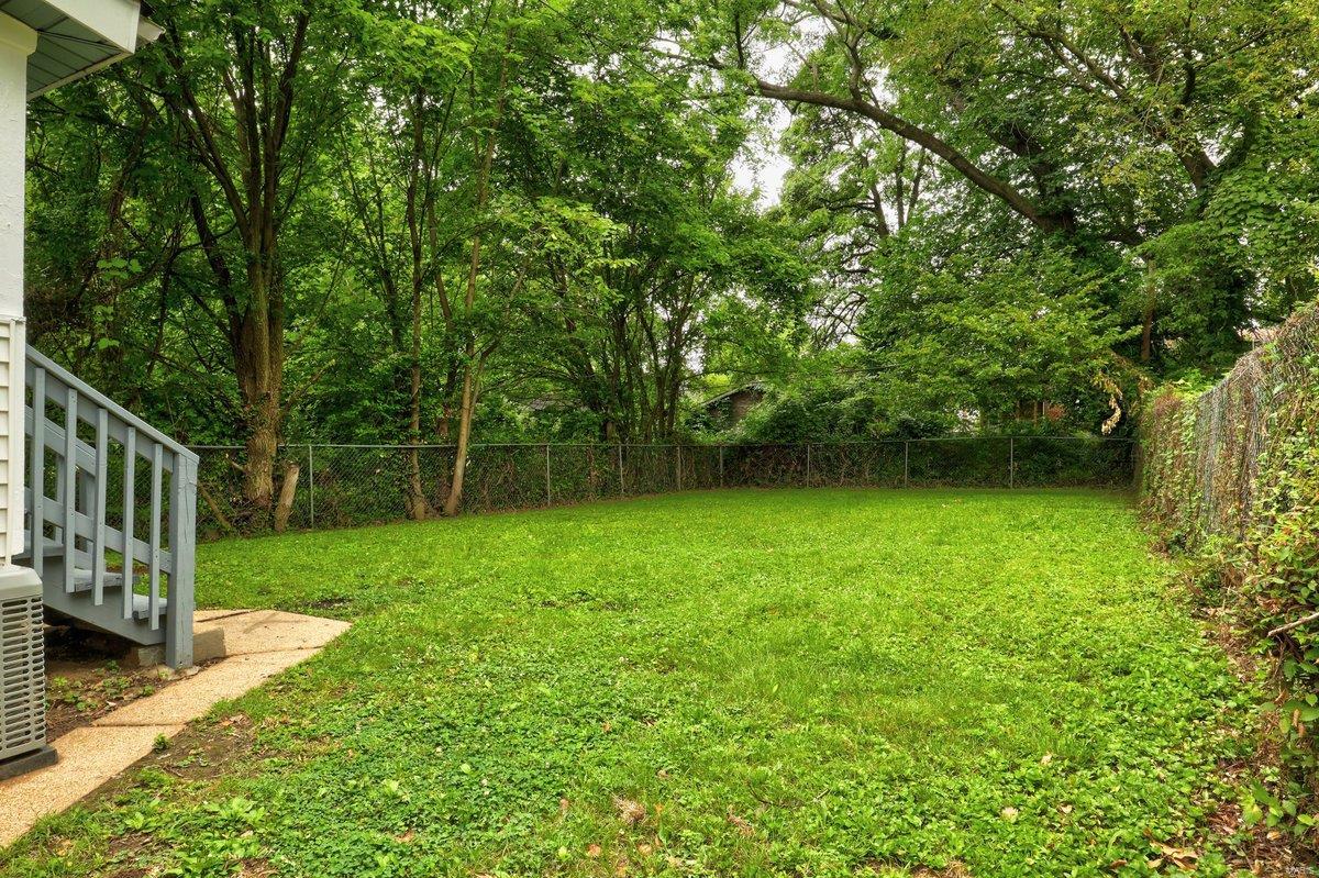 3457 Pine Grove Avenue