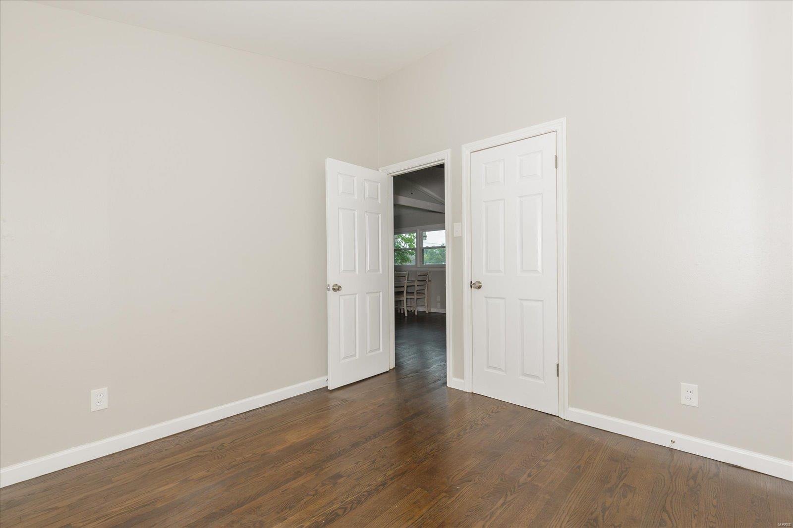 4222 Saint Linus Lane