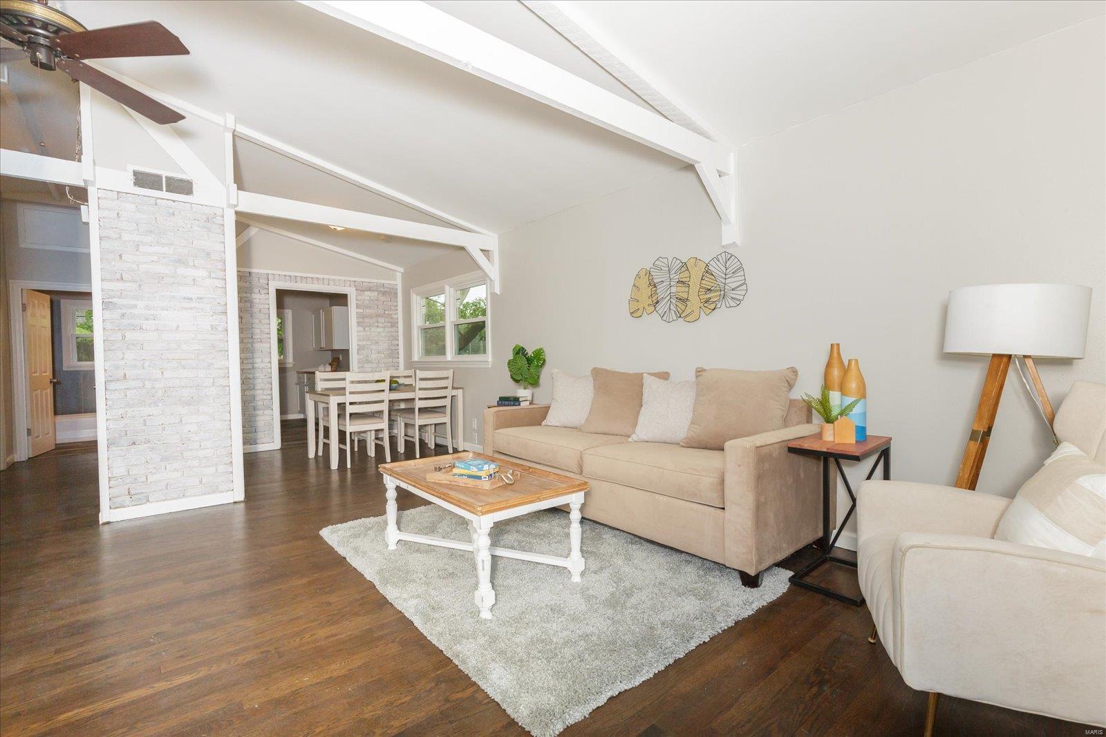 4222 Saint Linus Lane