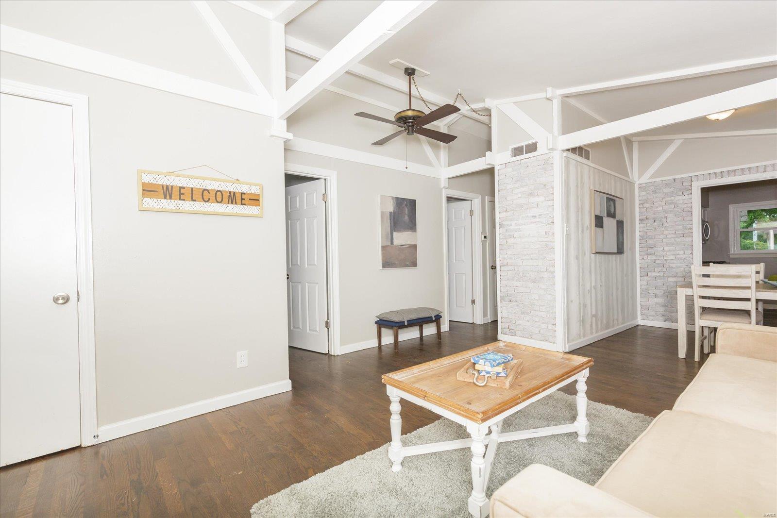 4222 Saint Linus Lane