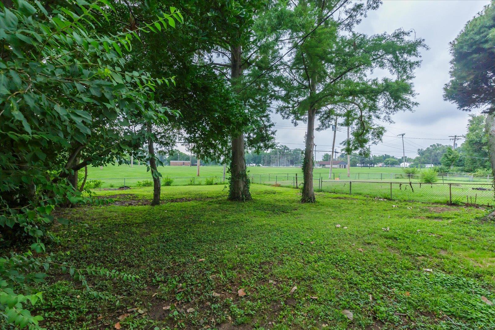 4222 Saint Linus Lane