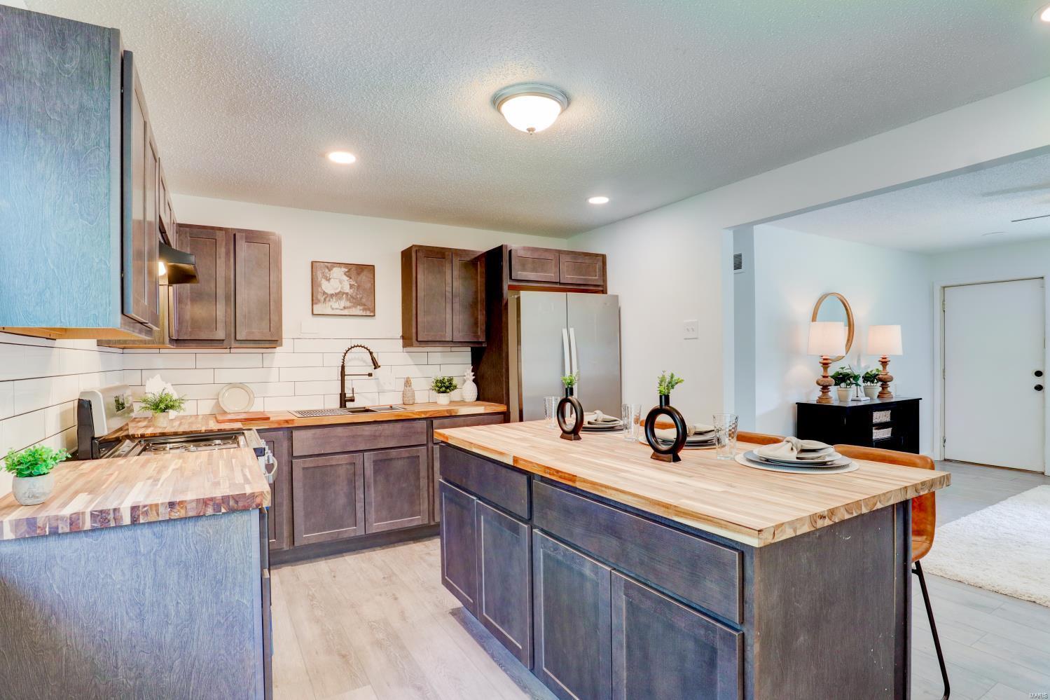 11642 Las Ladera Drive