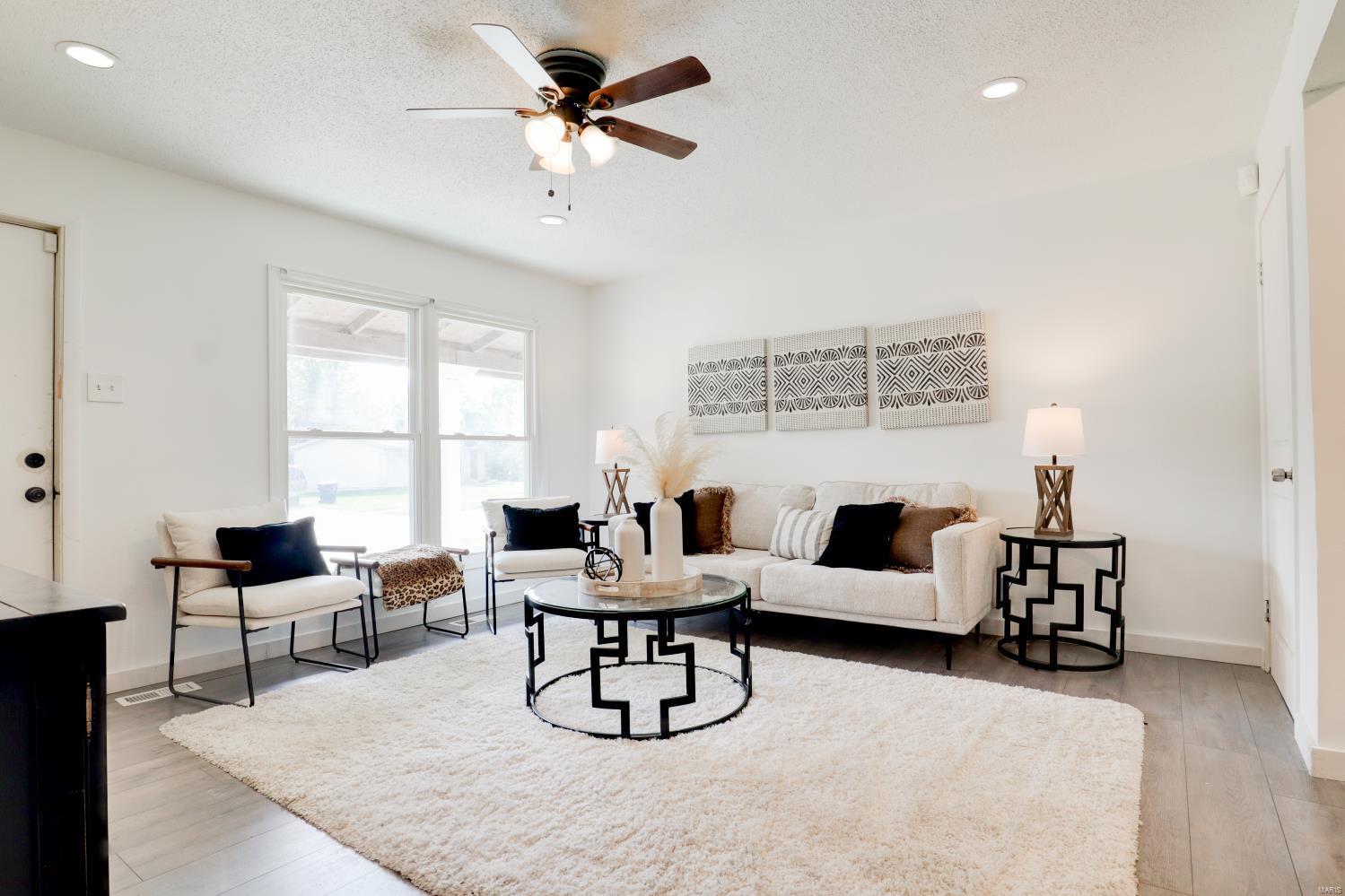 11642 Las Ladera Drive