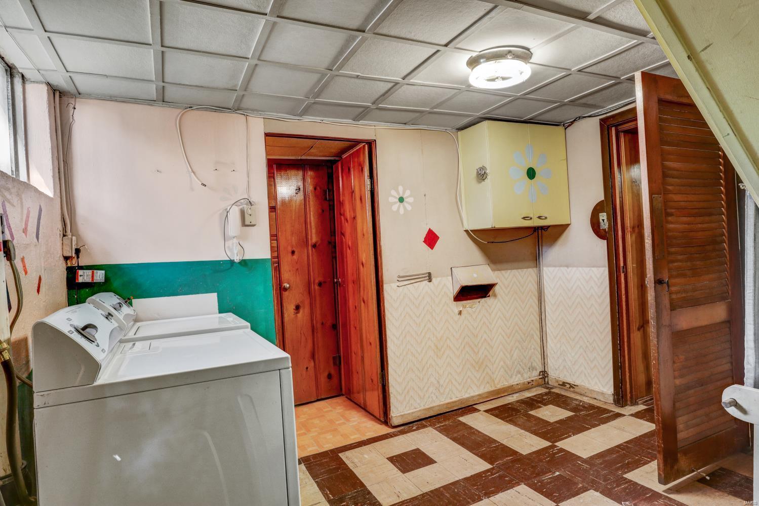 6942 Willow Wood Drive