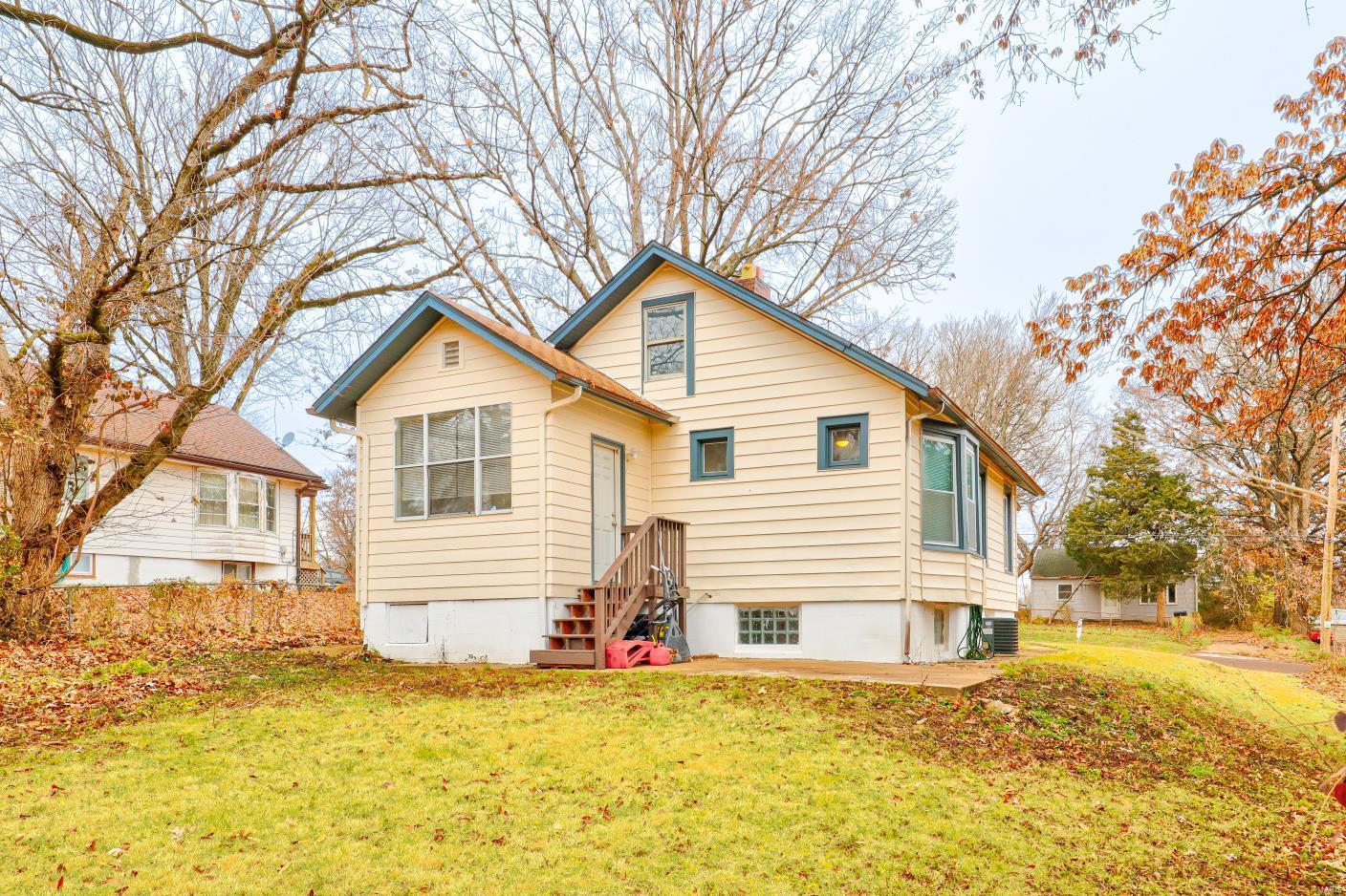 8108 Winfield Avenue