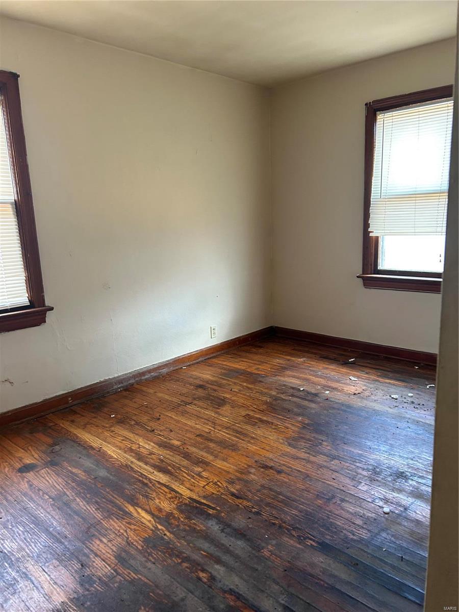 5949 McArthur Avenue