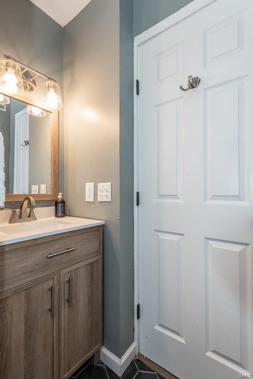 4014 Tholozan Avenue