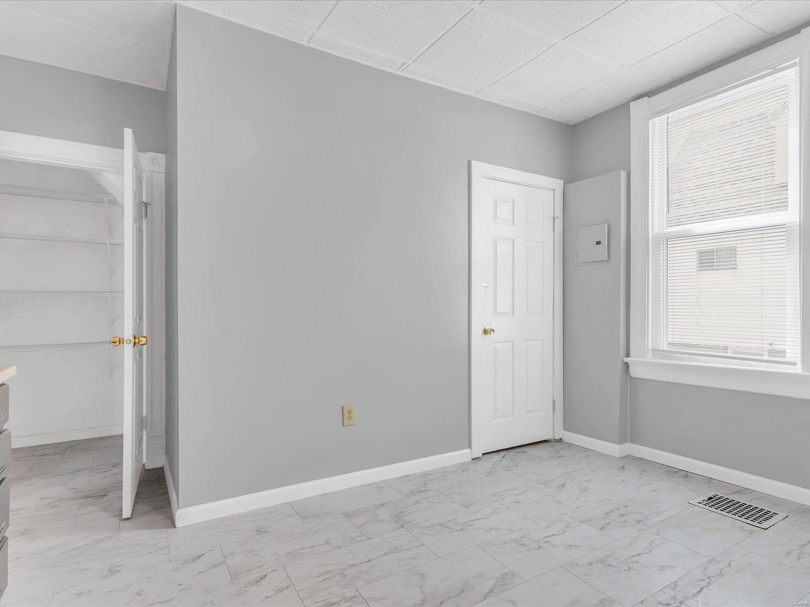 215 Courtland Avenue