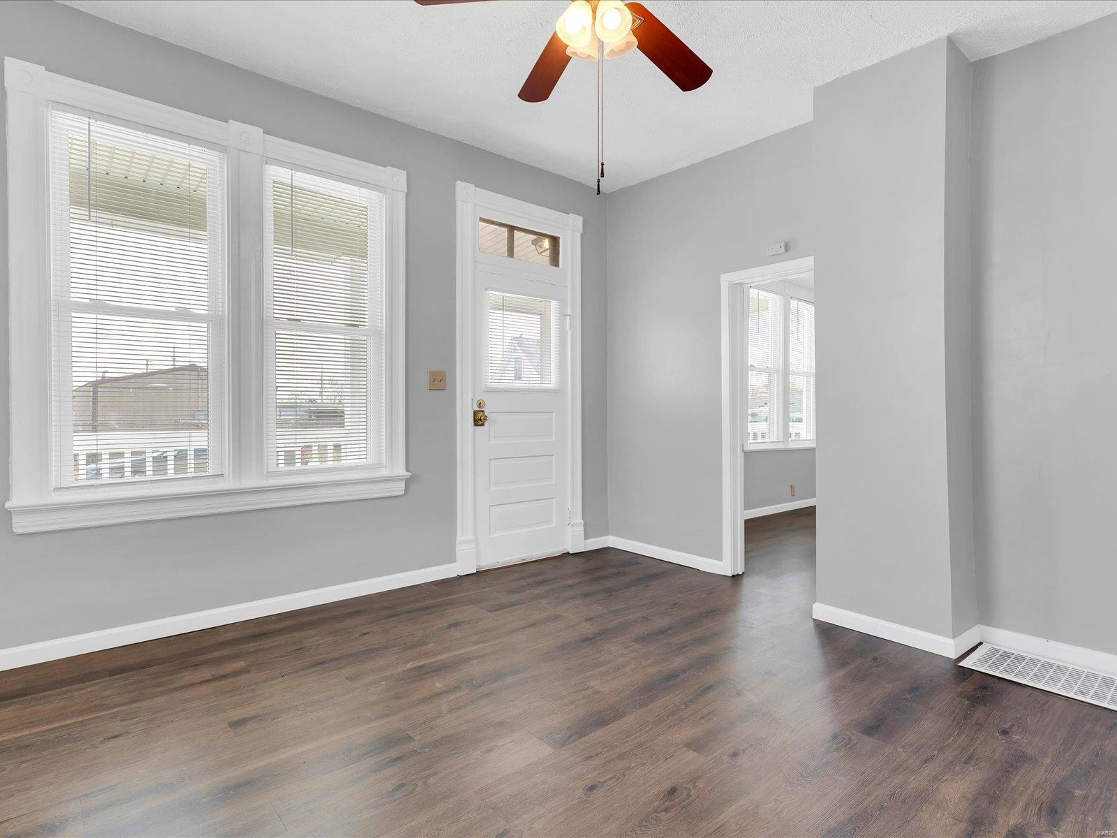 215 Courtland Avenue