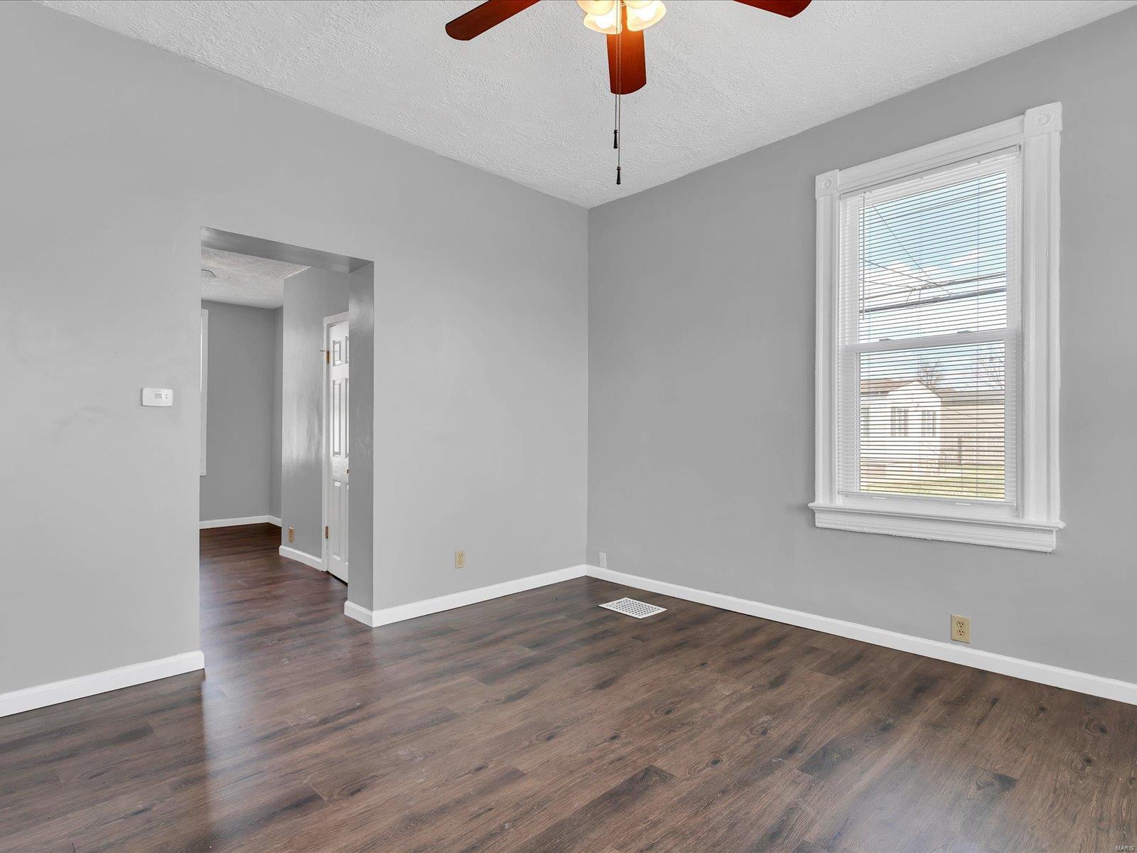 215 Courtland Avenue