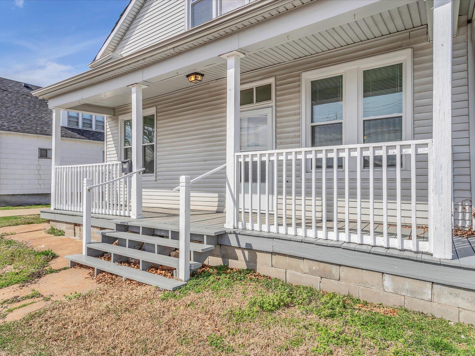 215 Courtland Avenue