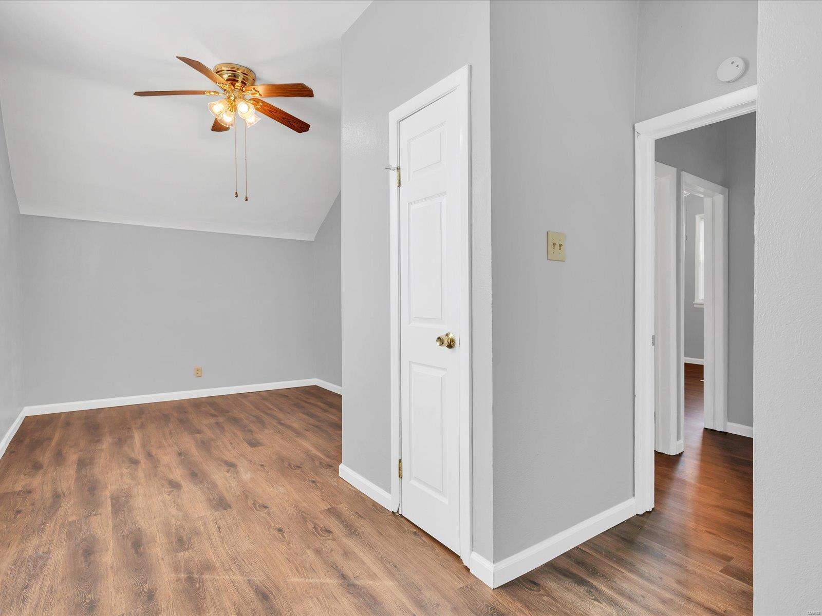 215 Courtland Avenue