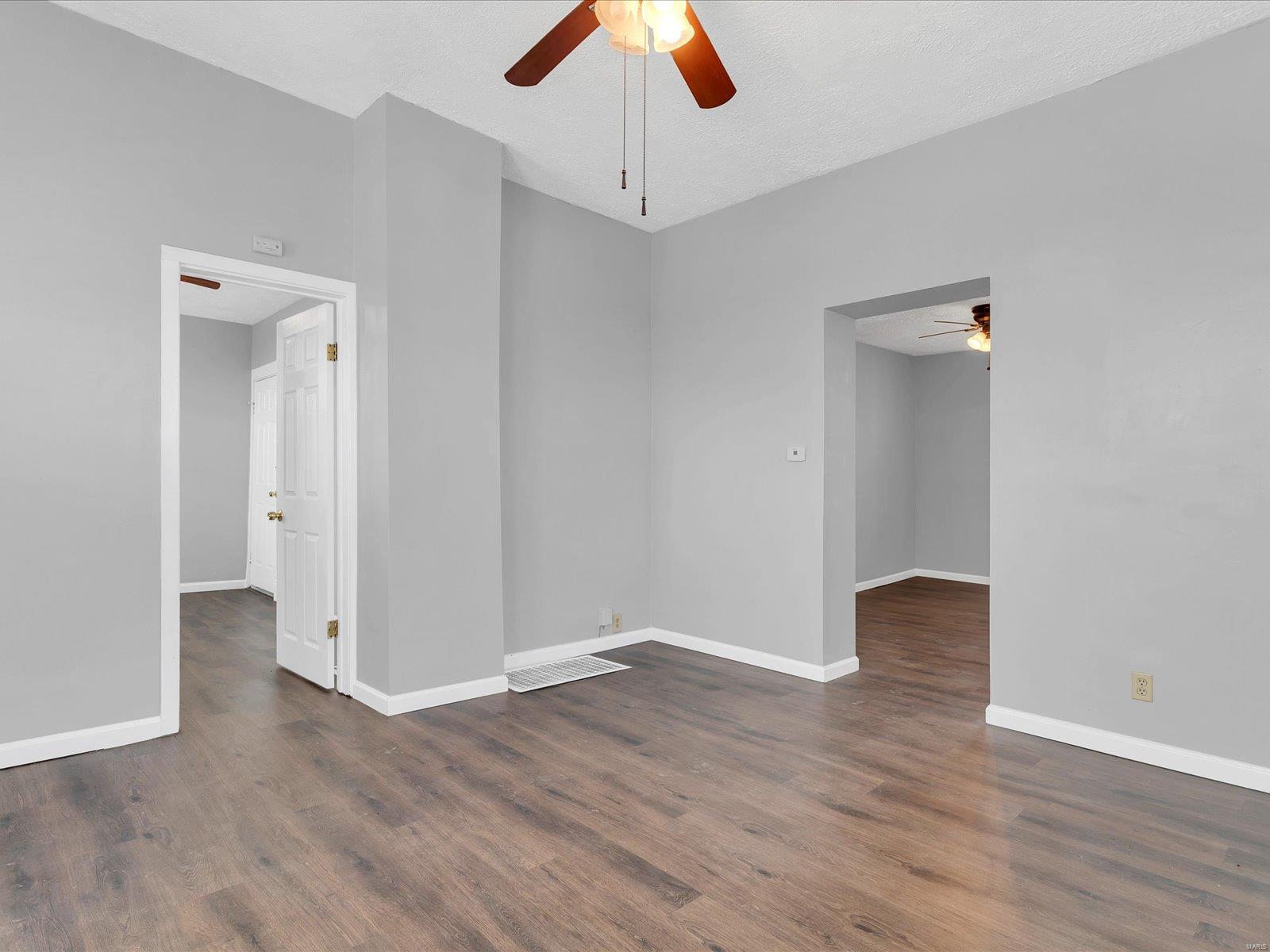 215 Courtland Avenue