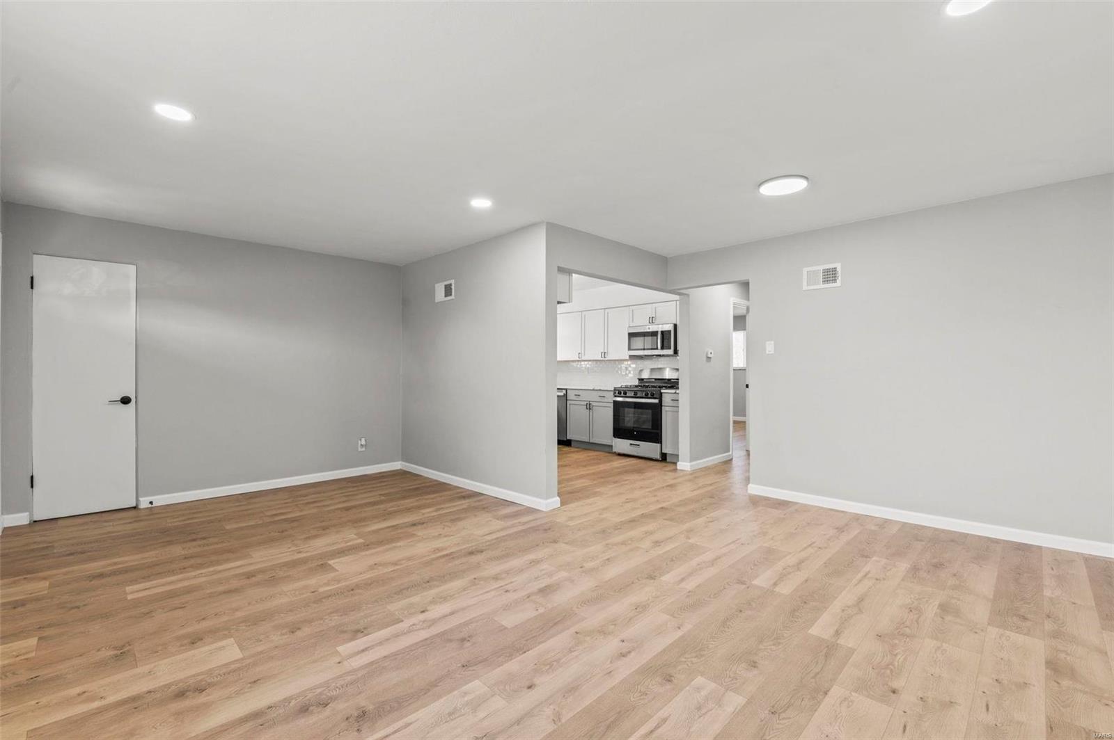 4331 Beethoven Avenue