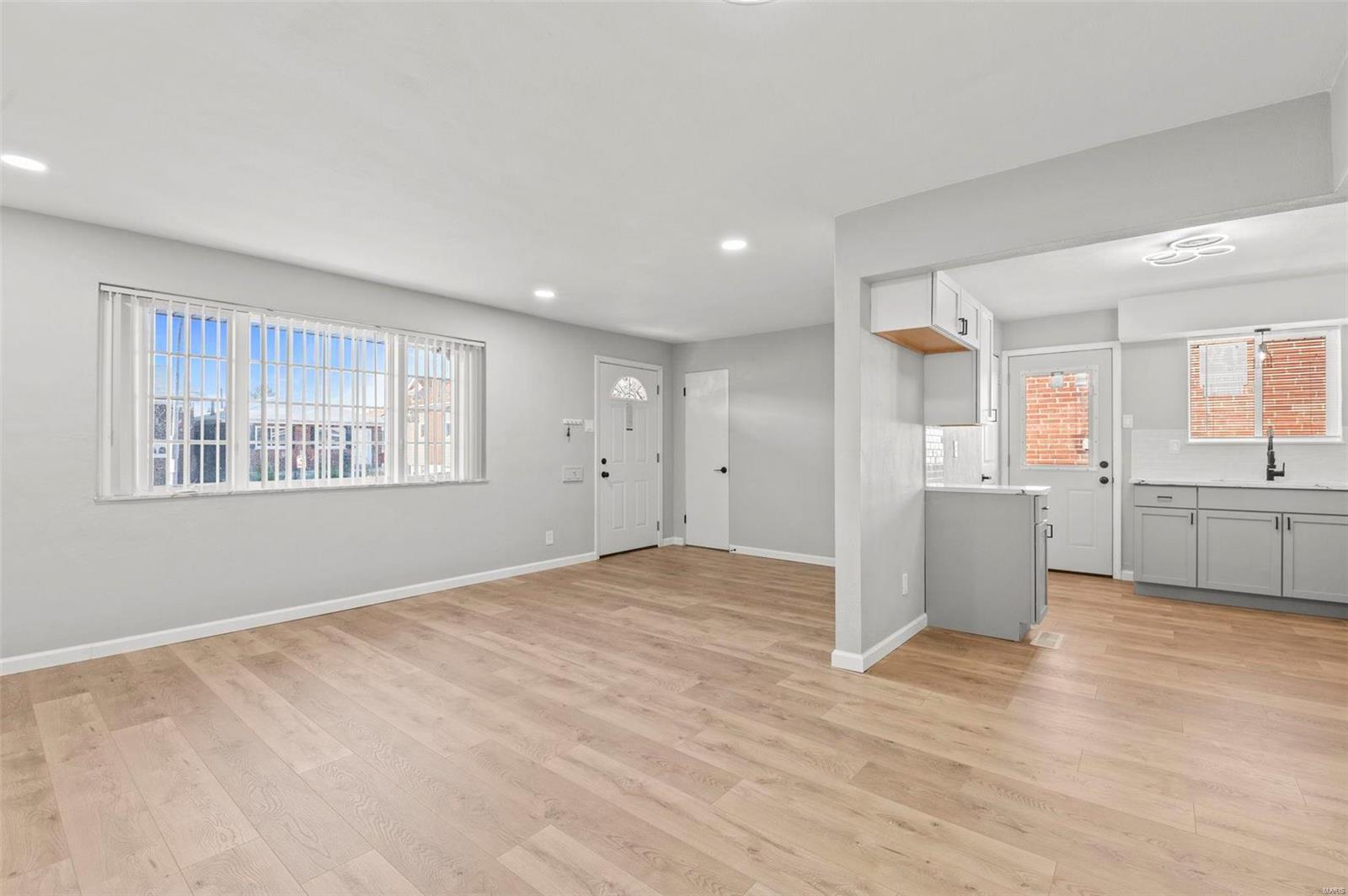 4331 Beethoven Avenue