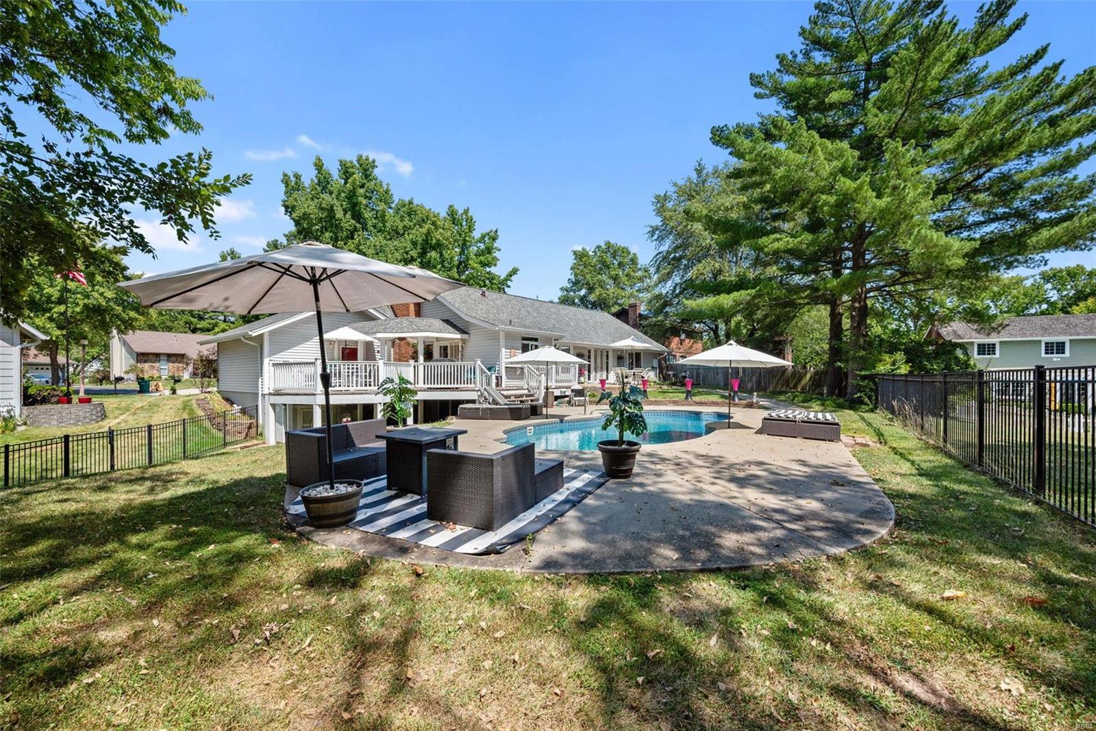 5 Hobbs Mill