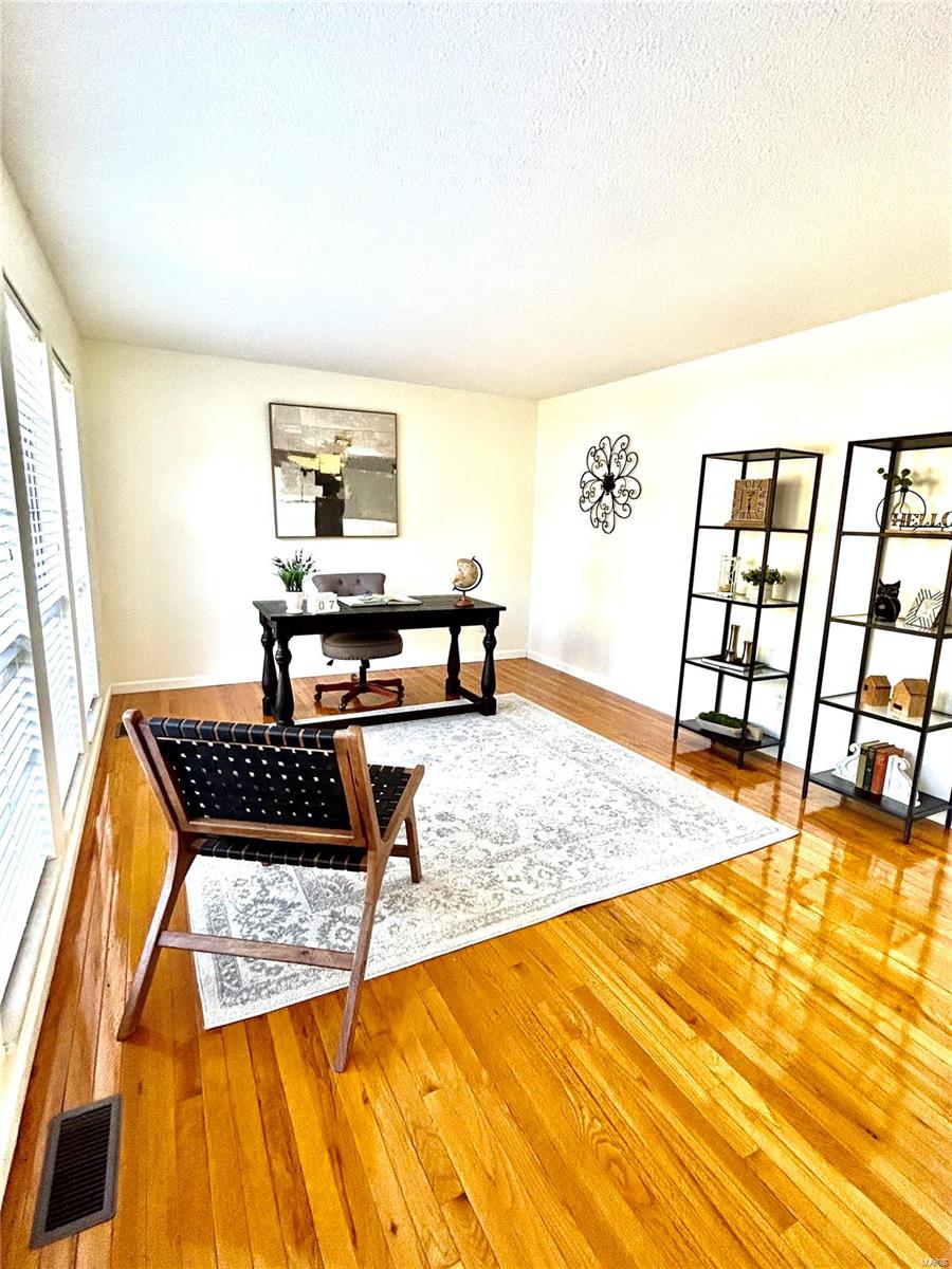 2290 Buttercup Drive