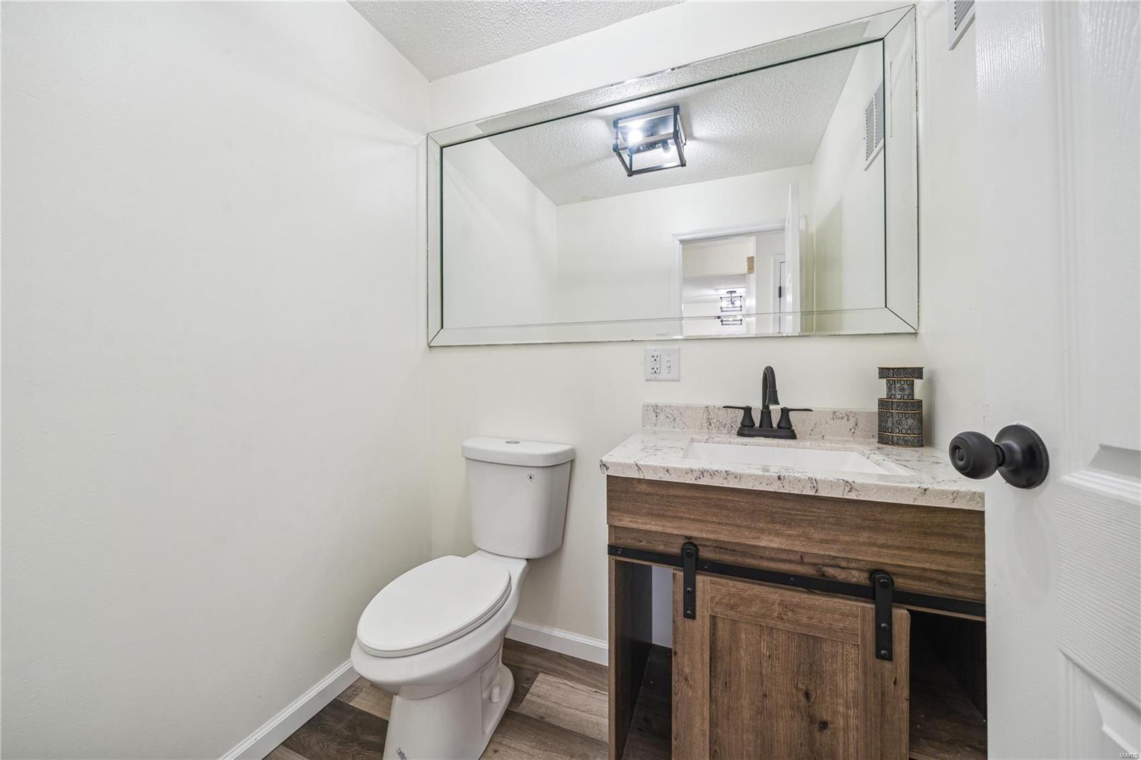 2290 Buttercup Drive