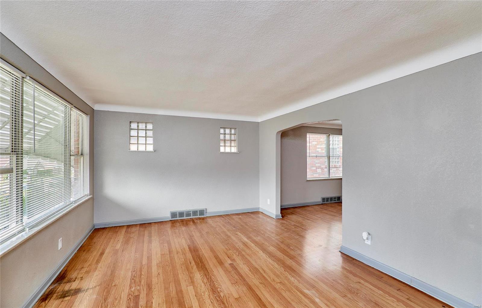 6905 Claremore Drive