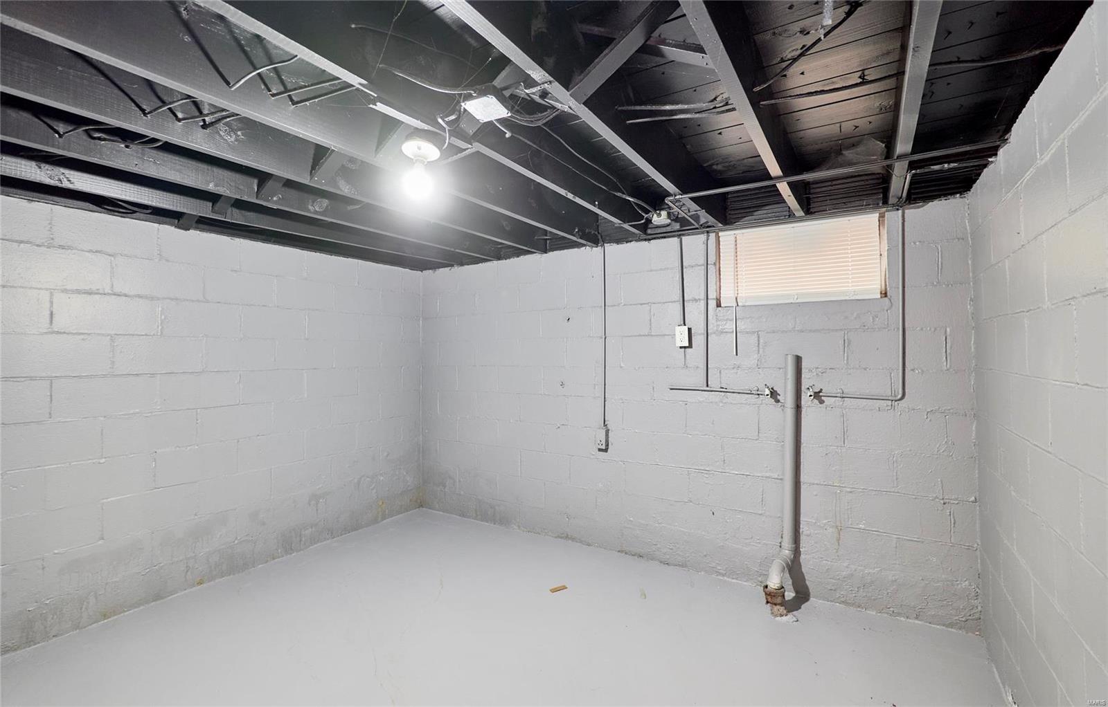 6905 Claremore Drive