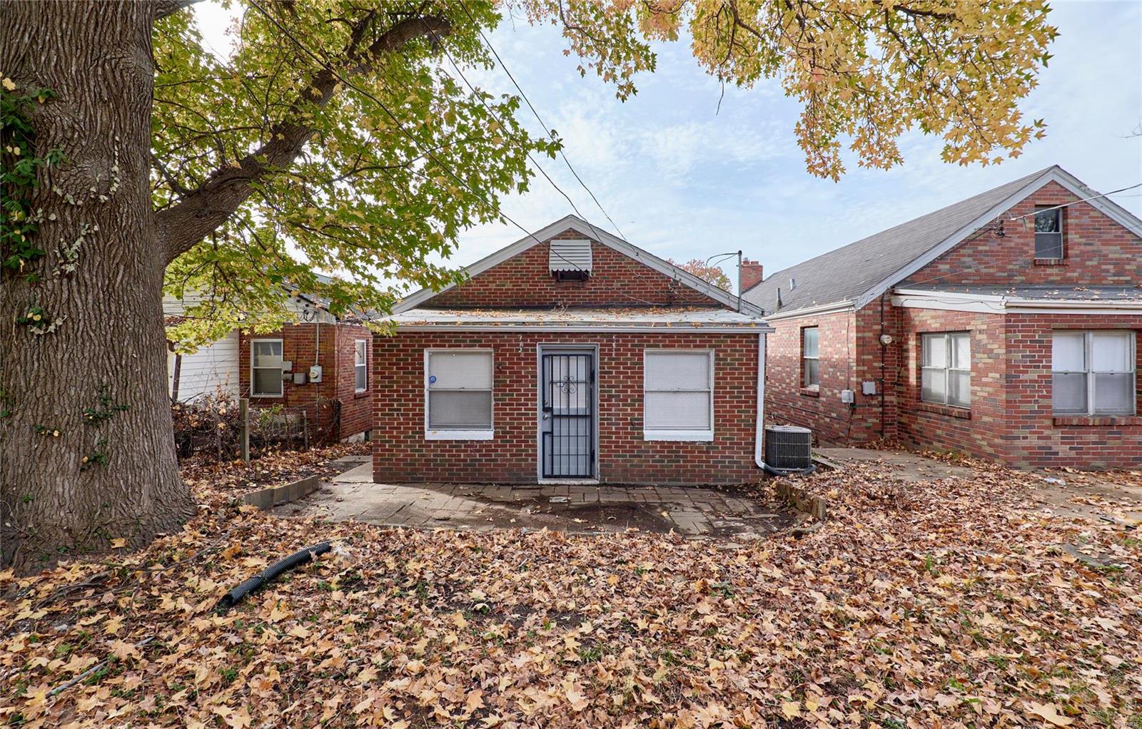 6905 Claremore Drive