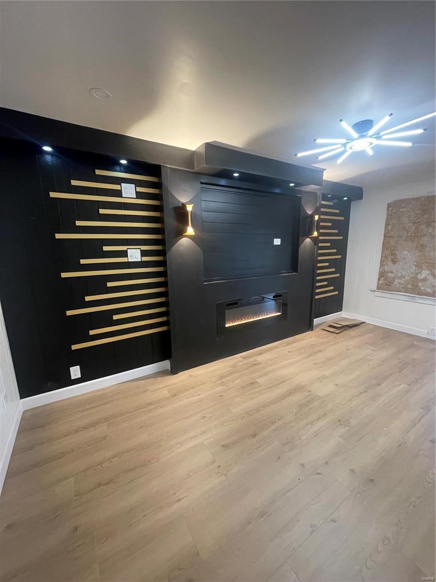 4202 Ravenwood Avenue