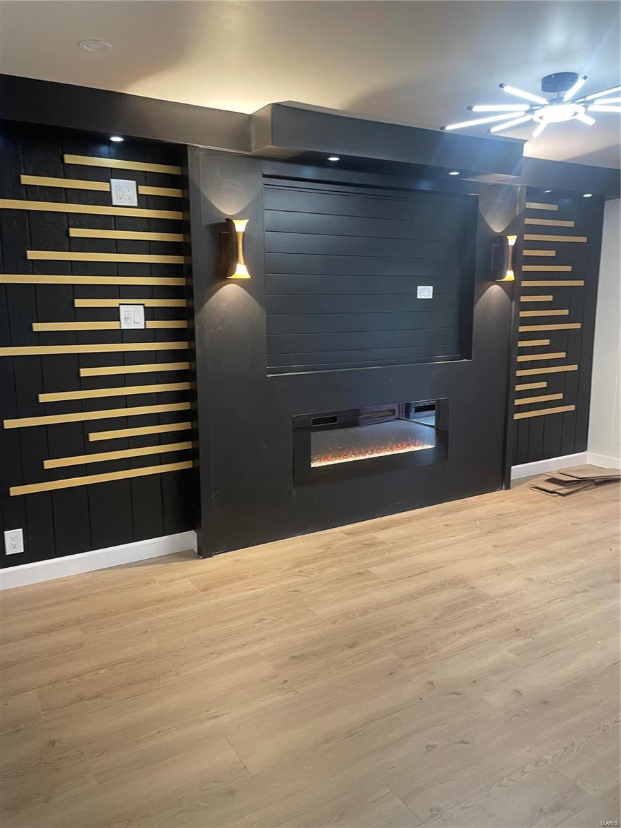 4202 Ravenwood Avenue