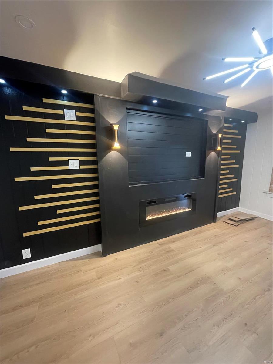 4202 Ravenwood Avenue