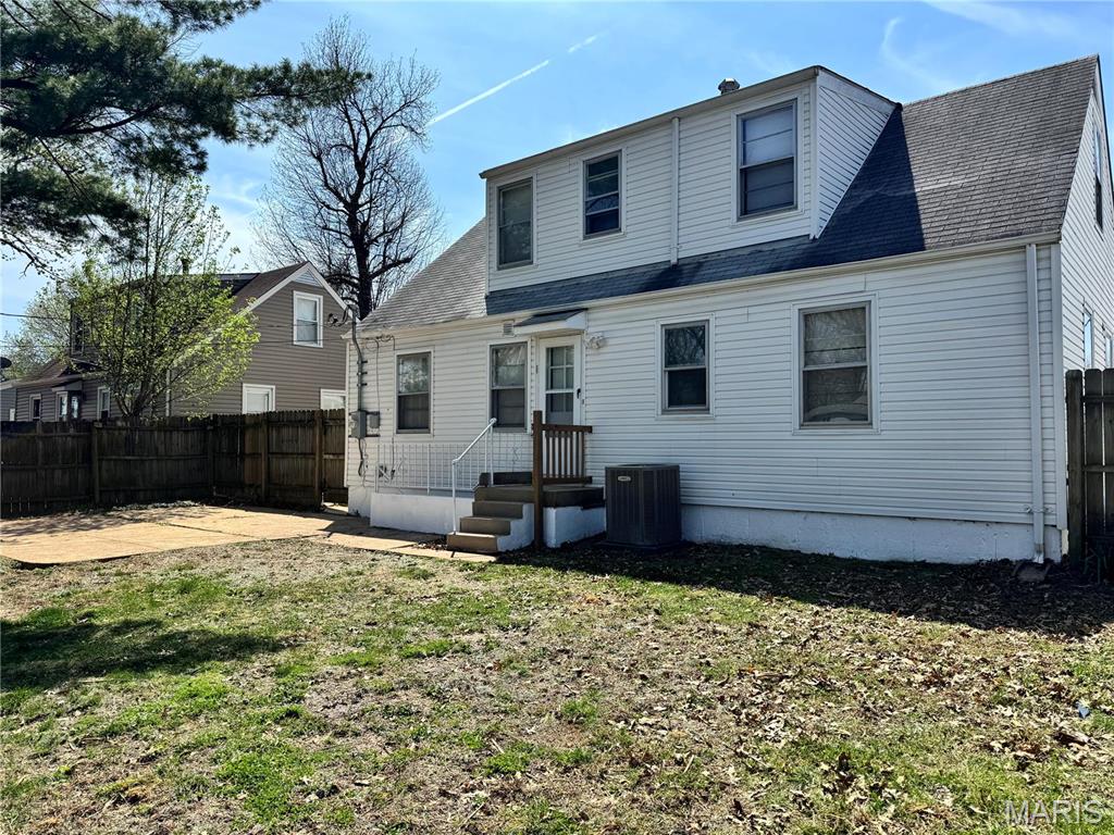 6825 Circleview Drive