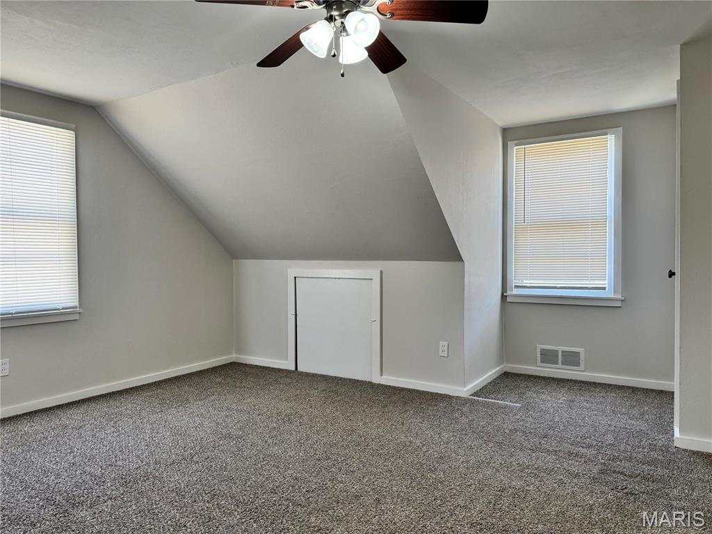 6825 Circleview Drive