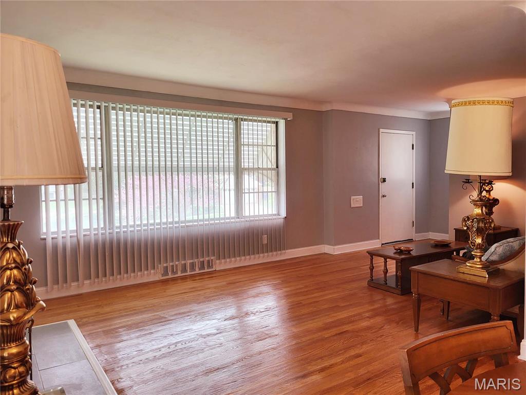 8303 Knollwood Drive