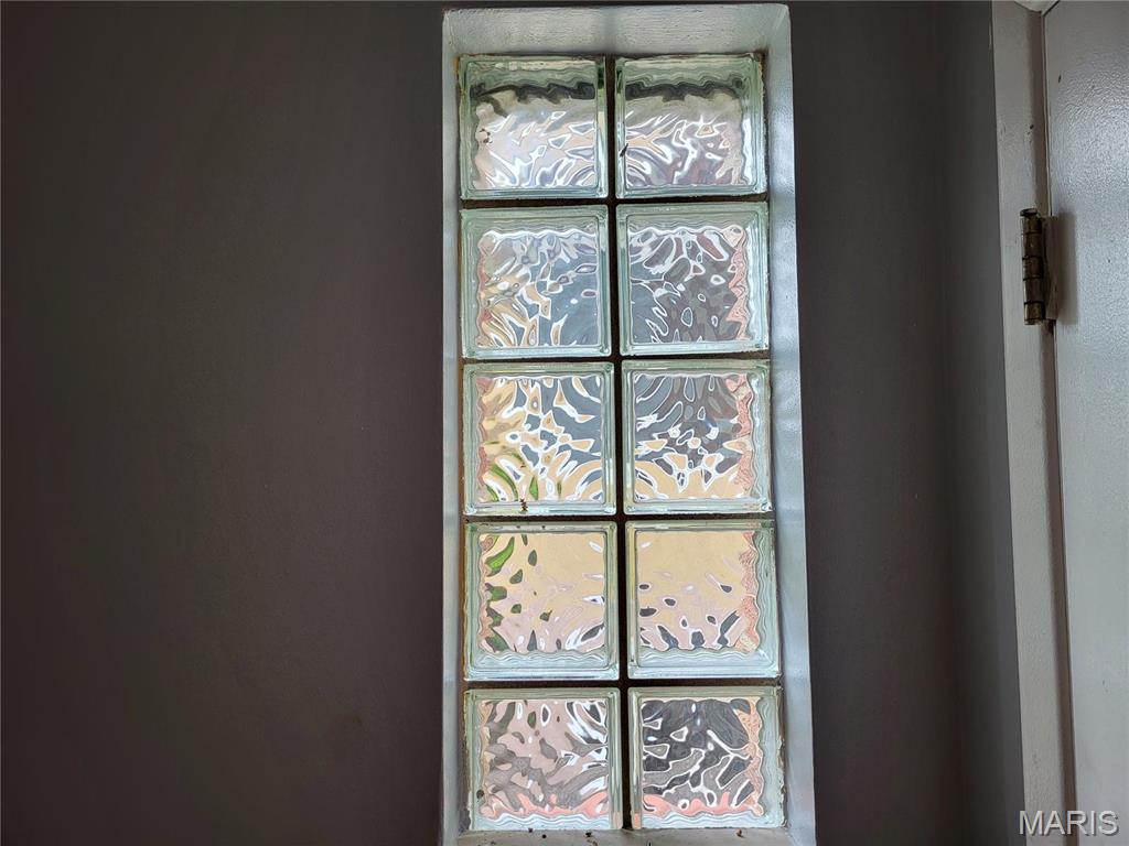 8303 Knollwood Drive